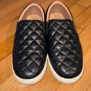 Quilted Black Slip-On Loafers